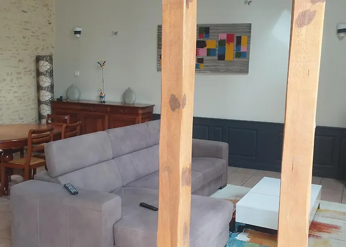 Ancienne Grange * Arconnay